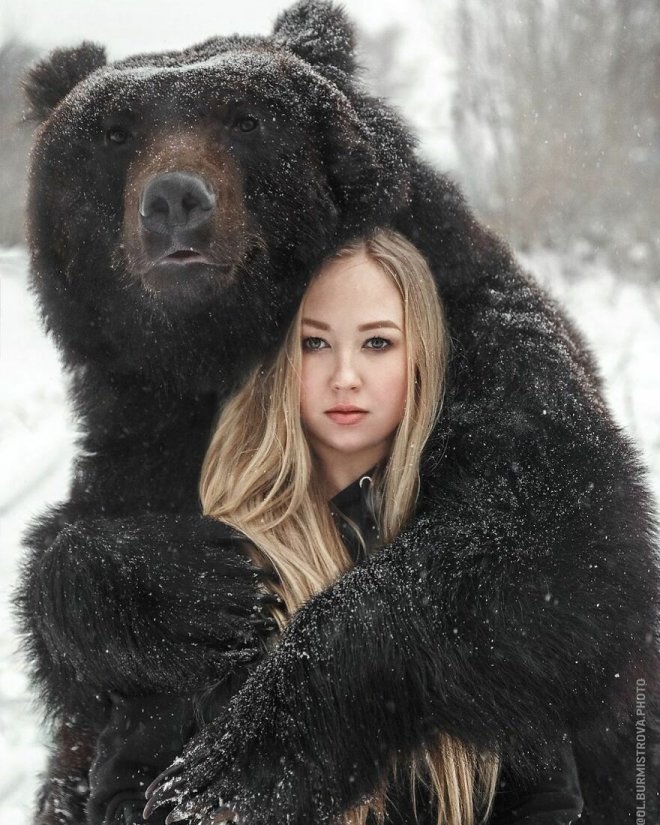 Cứu gấu con khỏi rạp xiếc, cô gái Nga tìm thấy bạn thân trọn đời - Ảnh 9